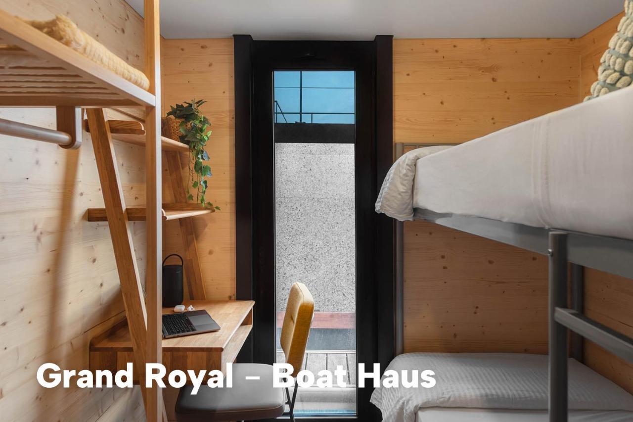 Boat Haus - Mediterranean Experience