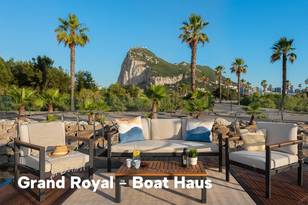 Boat Haus - Mediterranean Experience La Línea de la Concepción
