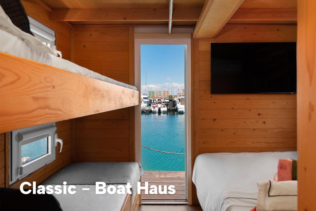 Boat Haus - Mediterranean Experience