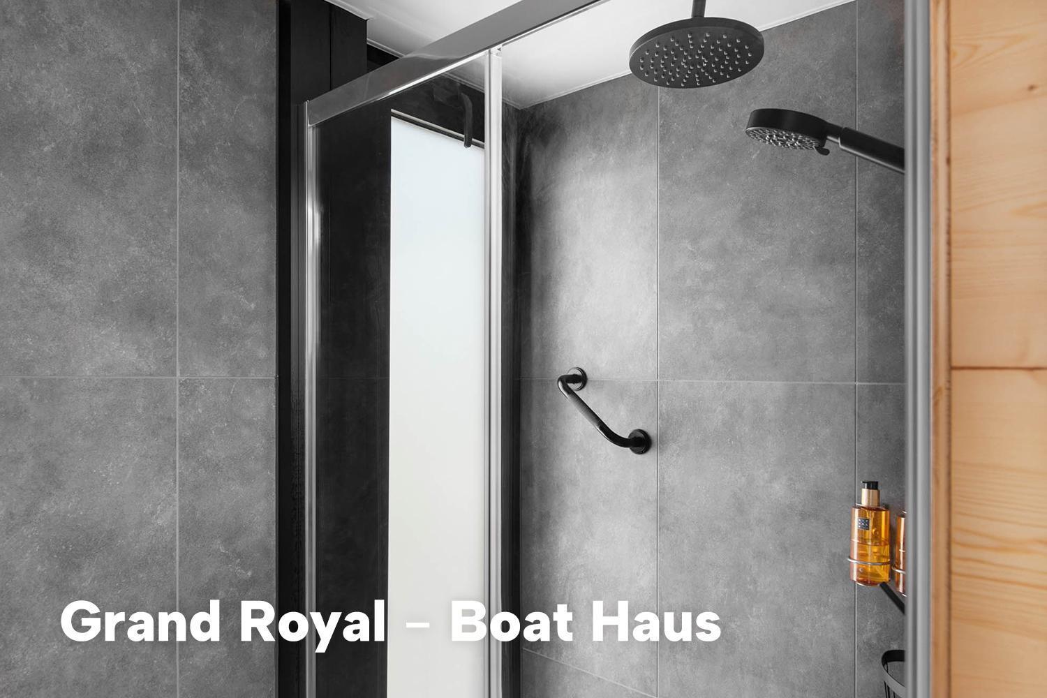 Bateau-hôtel Boat Haus - Mediterranean Experience 3*