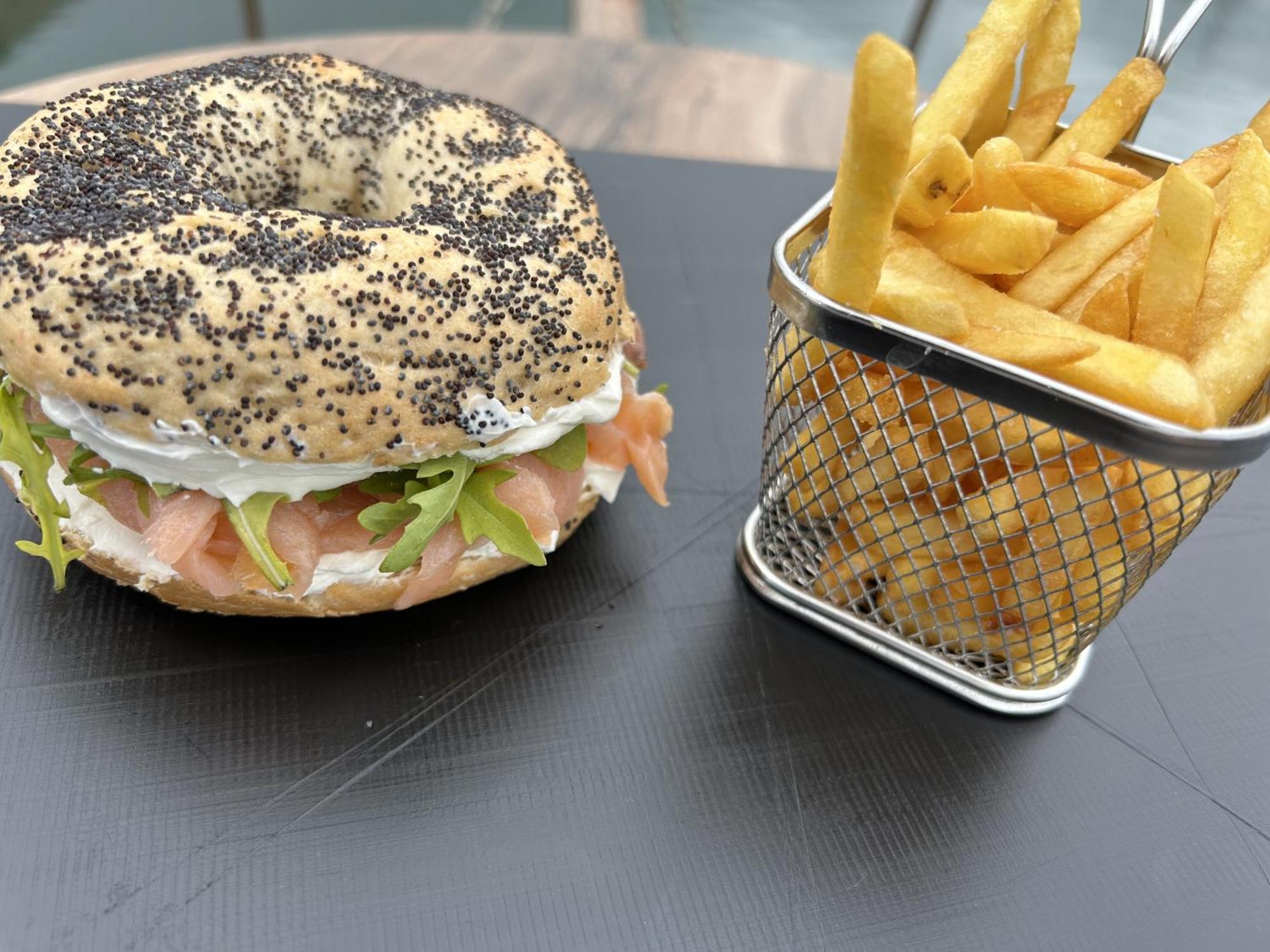 Boat Haus - Mediterranean Experience