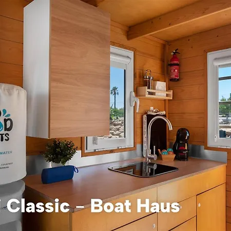 Boat Haus - Casas Flotantes Frente A Gibraltar Hotel La Línea de la Concepción Buitenkant foto